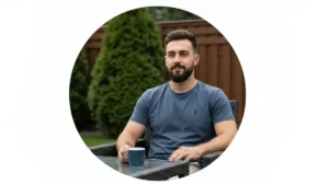 Meble technorattanowe na elewacji - wymiary, trwałość i aranżacja - hero image